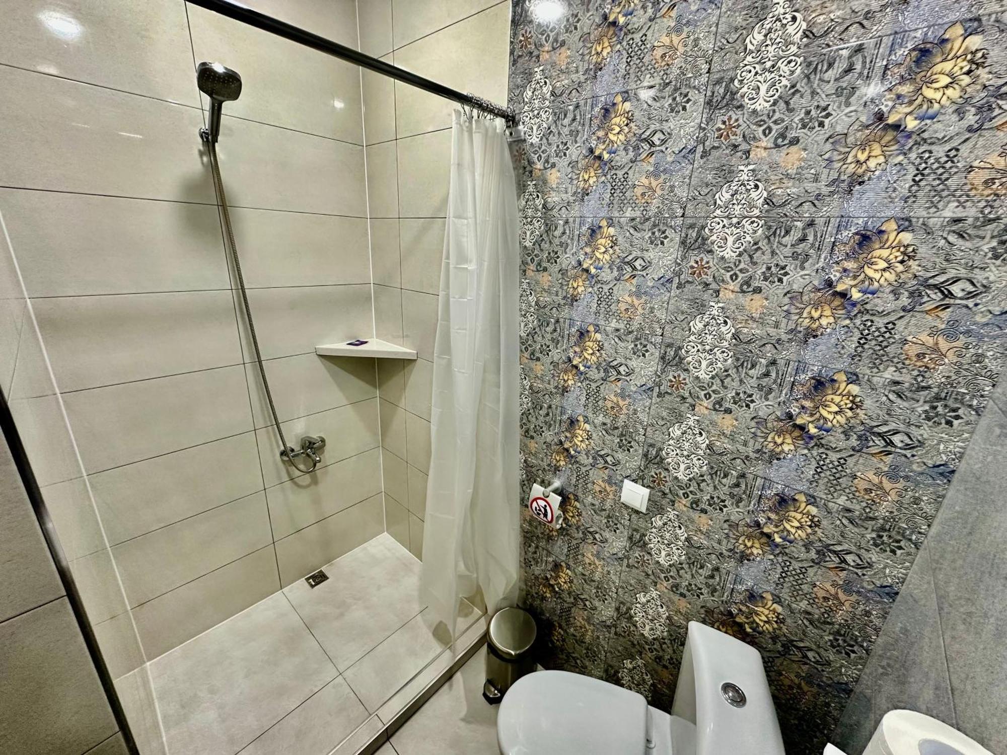 Tadevosyan Guest House Bjni Zewnętrze zdjęcie